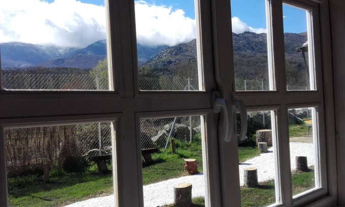 Navaluenga Cabin | La Cabaña del Alberche. Relax on the banks of the Alberche river