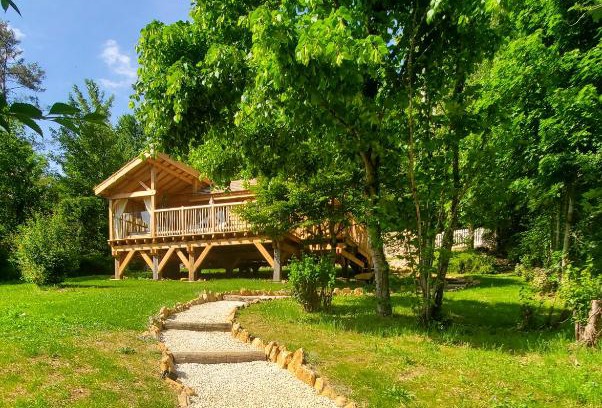 La Bussiere-sur-Ouche Cabin | La Cabane du Domaine des Ecus d'Or