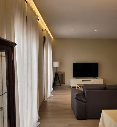 Sagunto House | La Casa Alandí con garaje privado
