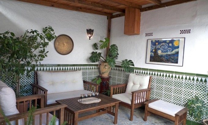 Beiro House | LA CASA DE LOS PINTORES, junto al centro de Granada