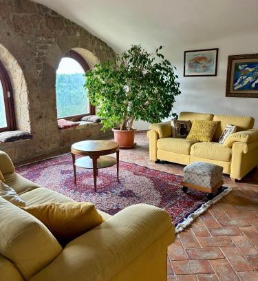 Pitigliano House | La Casa Degli Archi