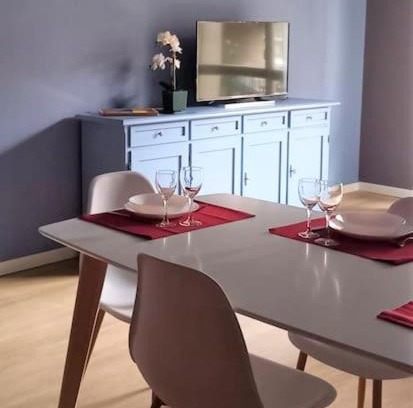 Sant'Eustacchio Apartment | La casa di Anna, appartamento trilocale con balcone e garage