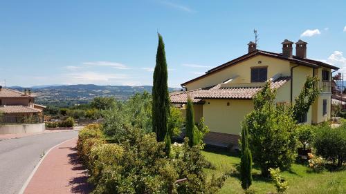 Fratta Apartment | La casa di Marco e Lorella