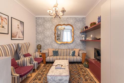 Rione XVI Ludovisi Apartment | La casa di Nina in Via Veneto