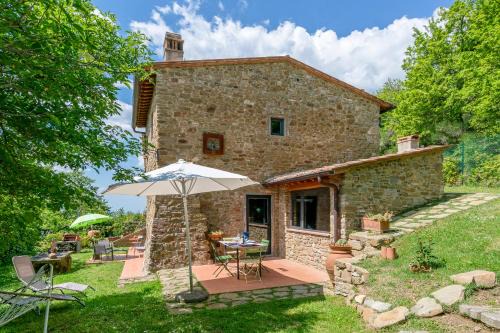Greve in Chianti Villa | La Casa Nel Bosco D'arte- Greve in Chianti, holiday house with private garden