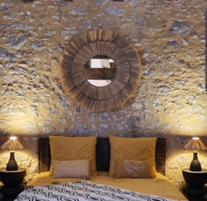 Issigeac Bed & Breakfast | La Casa Nomade