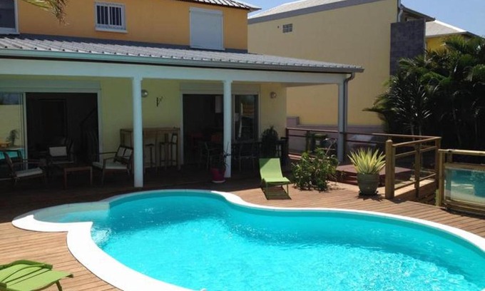 Bois d'Olives Villa | La case à Nath - Piscine chauffée et jacuzzi