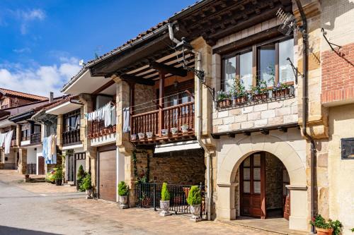 Udias House | La Casuca, entre Mar y Montaña