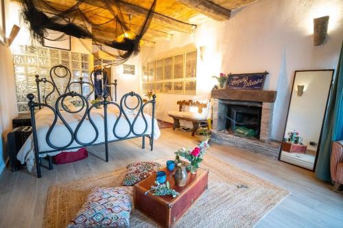 Calcata Apartment | la caverna madre di Calcata