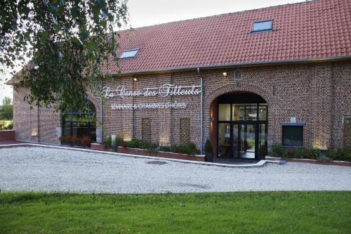 Houplines Bed & Breakfast | La Cense - Ferme des Tilleuls