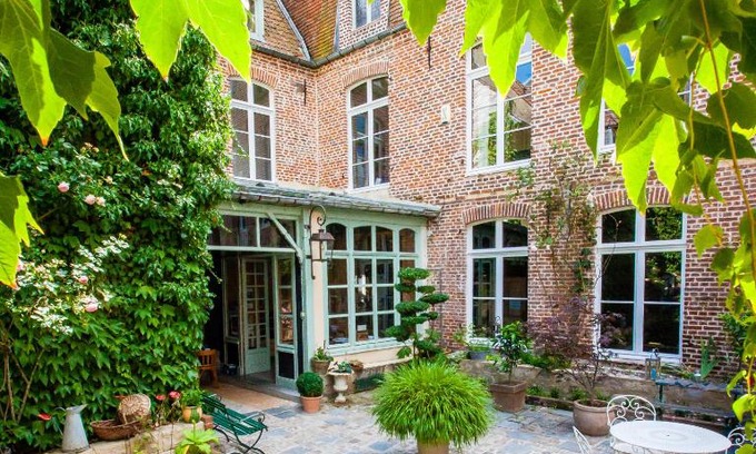 Hesdin Bed & Breakfast | La chambre de Manon