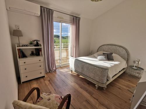 Castelnau-de-Guers House | La Chambre du Saunei