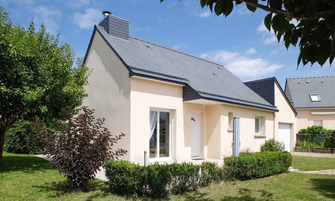 Pleherel-Plage-Vieux-Bourg House | La Charline - Maison avec jardin près de la plage