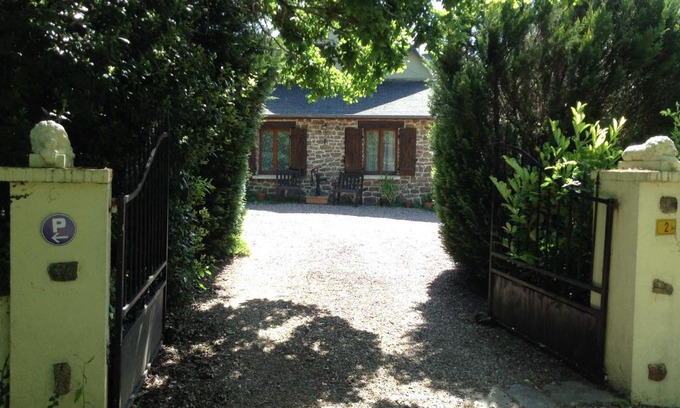 Chalandrey Bed & Breakfast | La Chevallerie - Tranquil oasis
