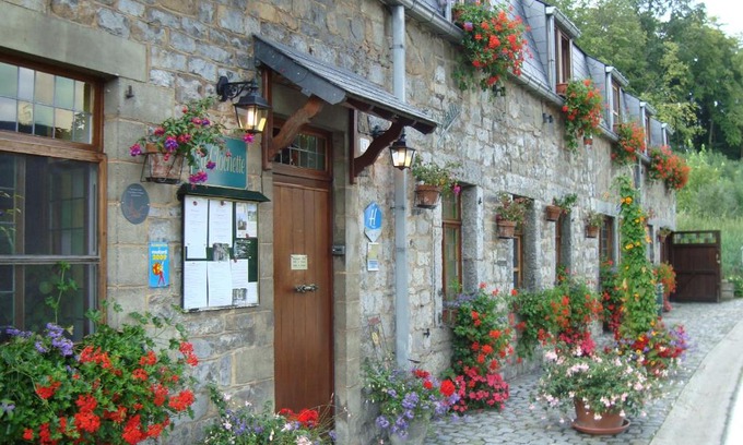 Celles Hotel | La Clochette