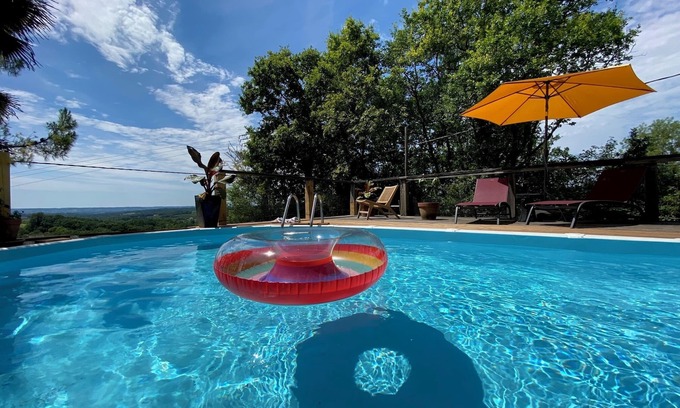 Beaugas House | La Colline des Lauriers Le Gîte est Situé Entre Bordeaux, Bergerac et Toulouse