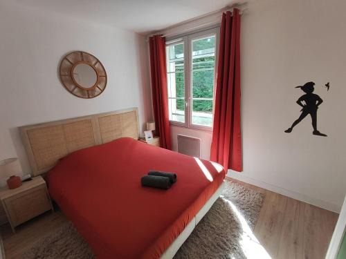 Crecy-en-Brie Apartment | La Crécynette - near Disneyland and Parrot World