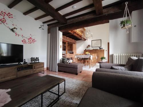Signy-le-Petit House | La Croix Bala