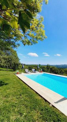 Chouvigny House | La croix des Landes gîte ou chambre d'hôte avec piscine à Chouvigny