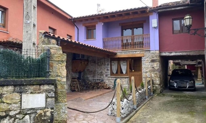 Santianes de Ola House | La Cuadra, Encantadora Casa Para 2 Personas en Mestas de Con, Cangas de Onís