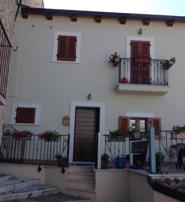 Santo Stefano di Sessanio Bed & Breakfast | La Dote