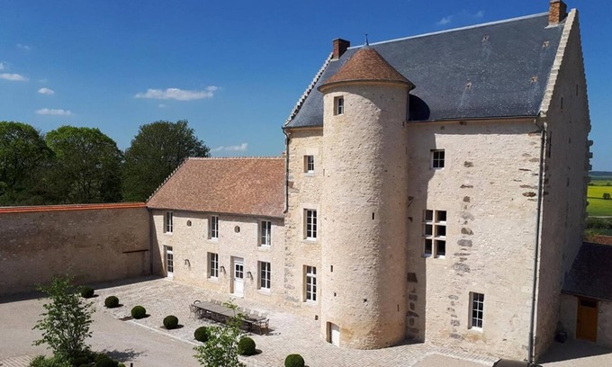 Anthenay House | La Ferme du Château