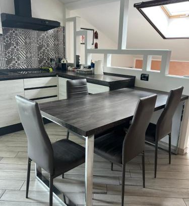 Orbassano Apartment | La finestra su Torino