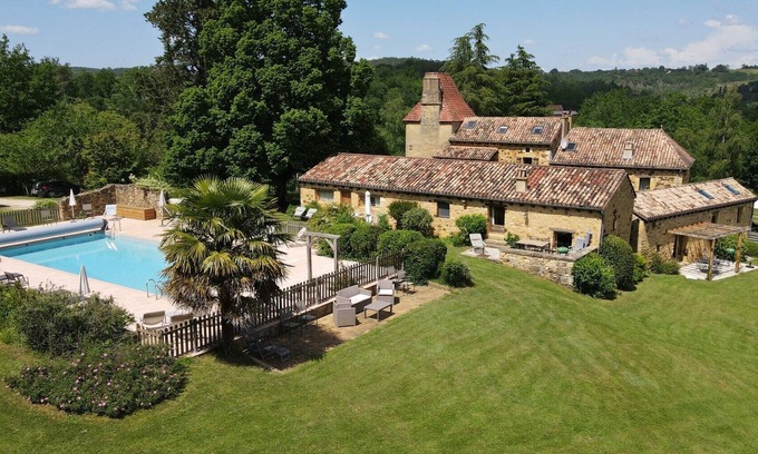 Saint-Pompont House | La Forge on the magnificent Domaine de Cournet Haut