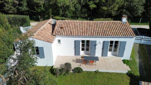 Saint-Georges-d'Oleron House | La Grande Margotte by Edgar et Alfred