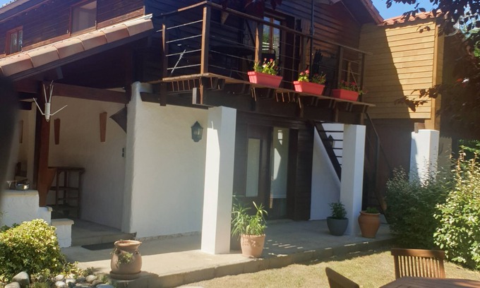 Losse House | La Grange de Mombel