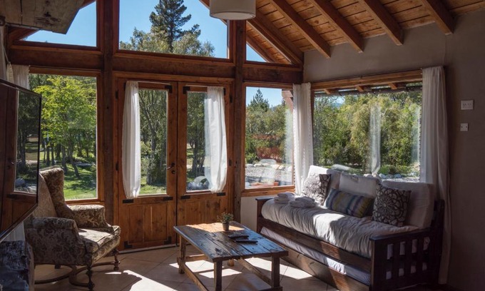 Colonia Suiza Ski Chalet | La Huala