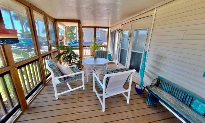 Port Isabel House | La Isla de Mañana- 10 Min from Beach