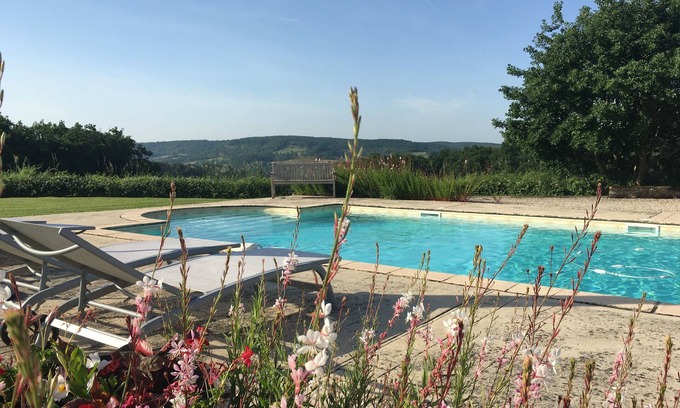 Bourlens Cottage | La Laiterie, beautiful 2 bedroom barn conversion
