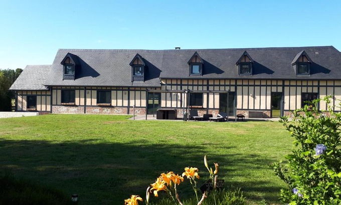 Muchedent Bed & Breakfast | La Longère Des Nuits De Varenne