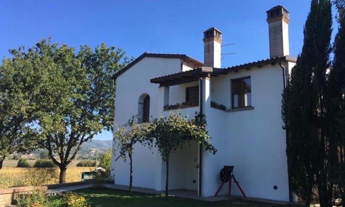 Giovi-Ponte Alla Chiassa Apartment | La luna e i falò