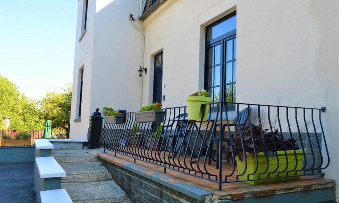 Wepion House | La Lunadeléo