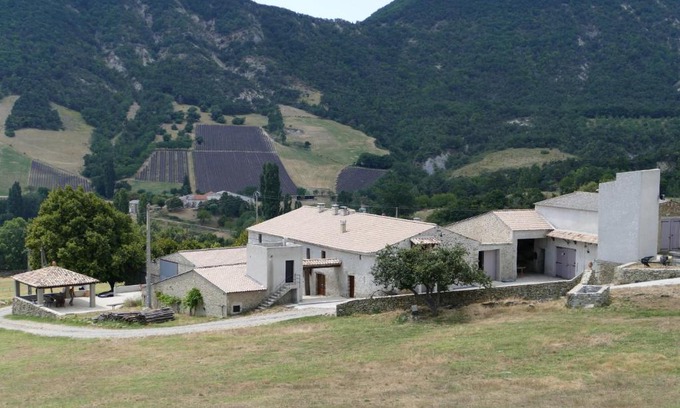 Vesc House | La Luniere