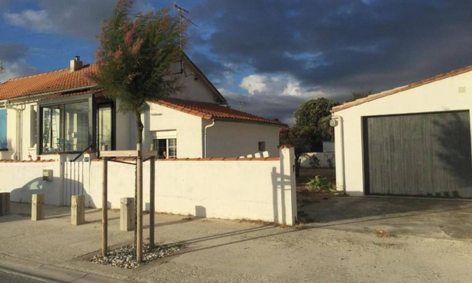 Marennes House | La Maison sur la Plage