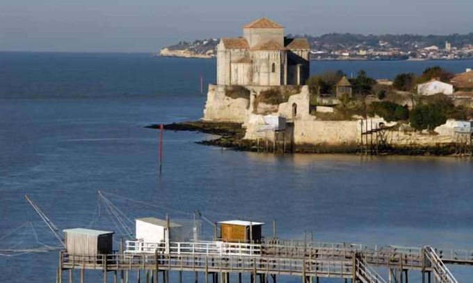 Semussac House | La maison d'Augusta, 4*, private heated pool, 4 bedrooms, 2 bathrooms, near the sea