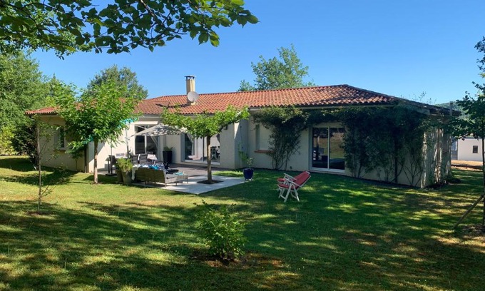 Montauban House | La Maison d’Isabel