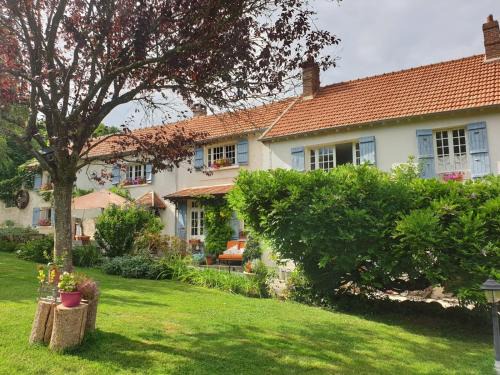 Saint-Augustin House | La Maison dans la Brie