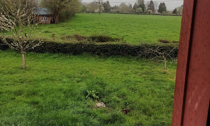 Cuigy-en-Bray Bed & Breakfast | La Maison Dans la Prairie . Et Pour les JO 2024