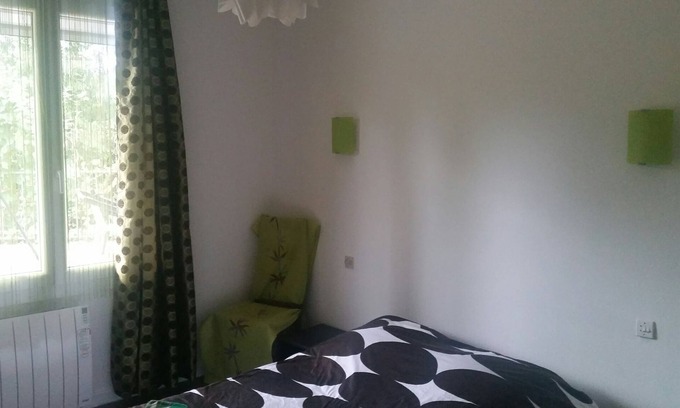 Bayon Apartment | La maison de LOUELYNE Come and relax in the wild Moselle region
