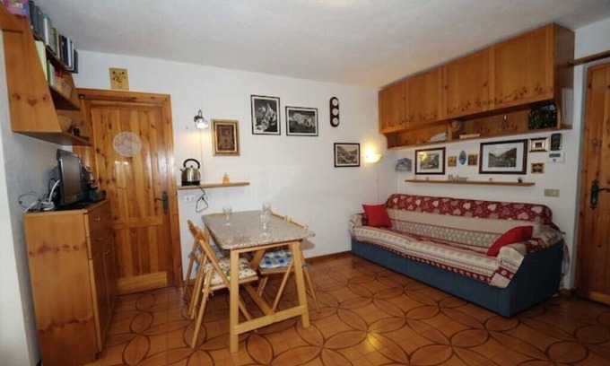 Morgex Apartment | La Maison Everest 73 - one-bedroom apartment in La Ruine, Morgex