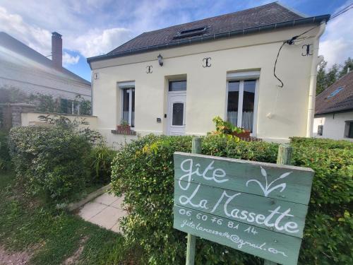 Favieres House | La Massette