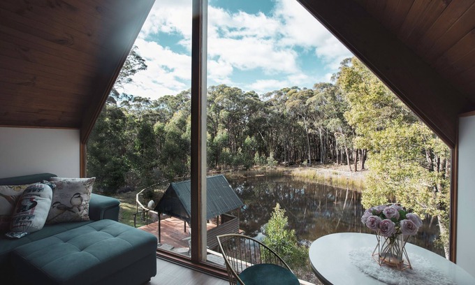 Dean House | La Moneta Retreat – A Sanctuary for Healing & Hope -Tranquil Hillside Haven