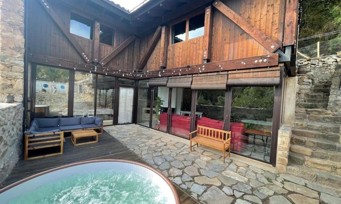 Aren Ski Chalet | La Morada de Creta