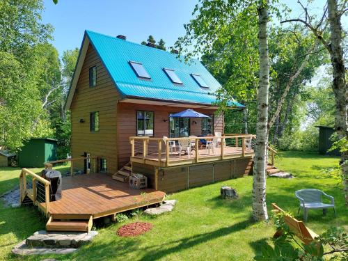Tadoussac Ski Chalet | La Nef Bleue