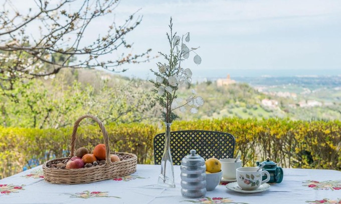 Montefiore Conca Villa | La Nocciola by PosarelliVillas