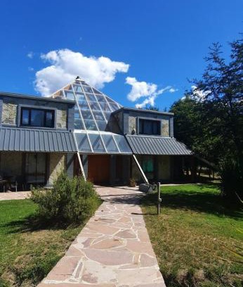 San Carlos de Bariloche Ski Chalet | La Piramide Bariloche
